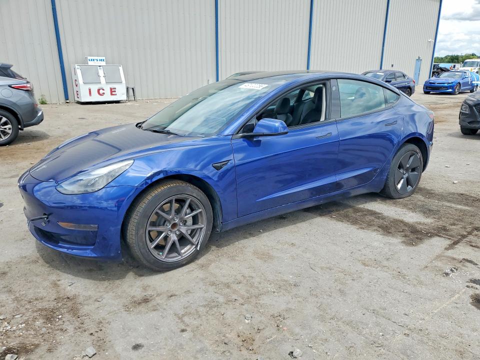 Продажа на аукционе авто 2023 Tesla Model 3, vin: 5YJ3E1EA8PF457690, номер лота: 49102256