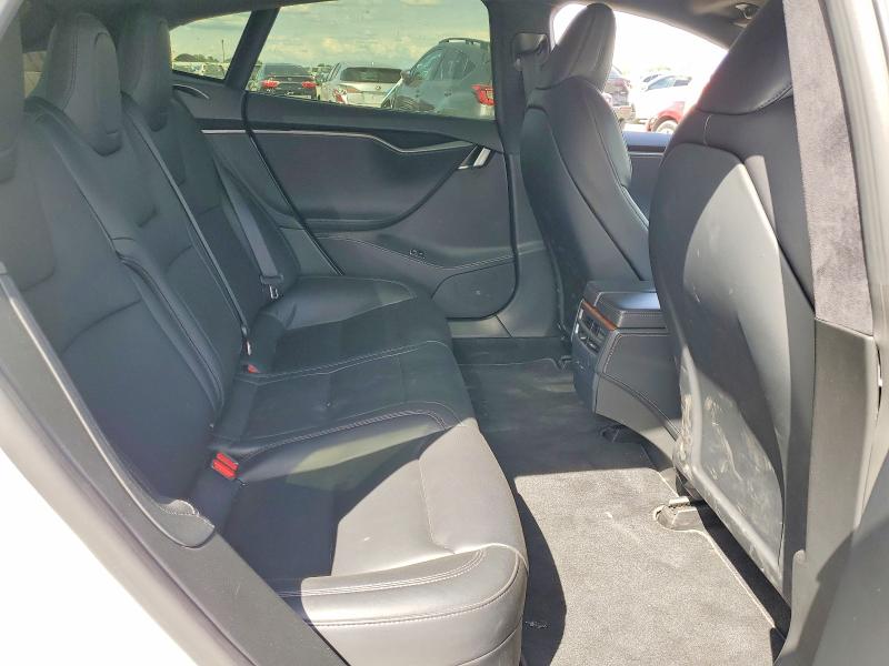 48969646 :رقم المزاد ، 5YJSA1E27MF424174 vin ، 2021 Tesla Model S مزاد بيع