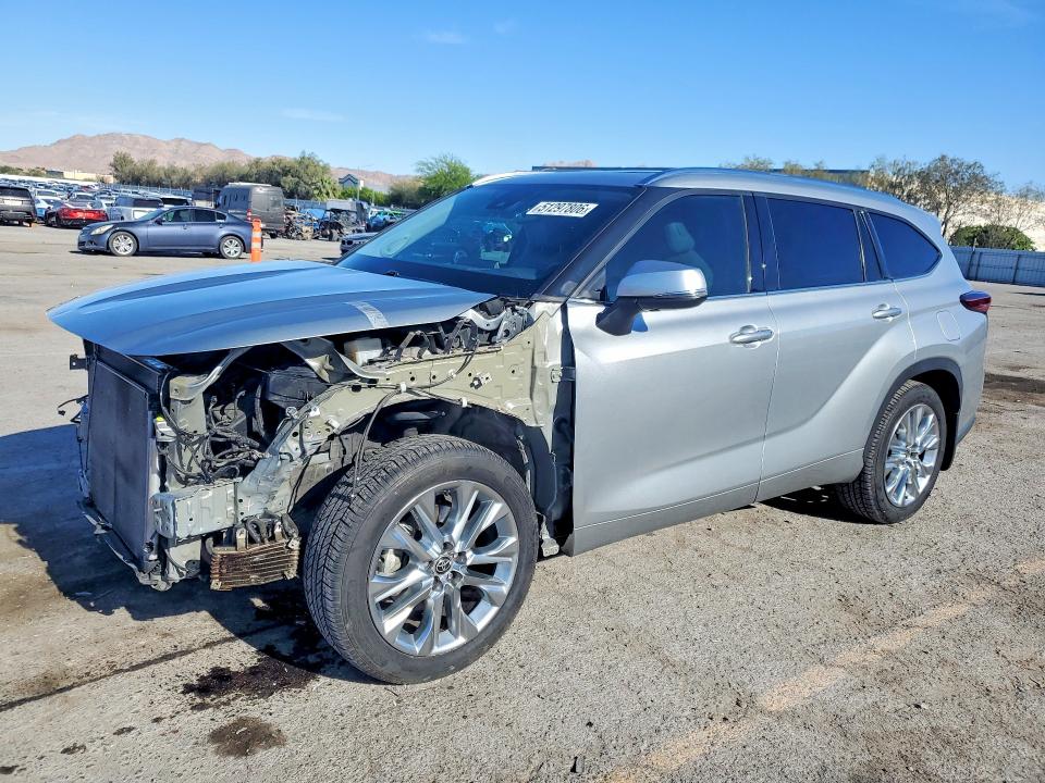 2021 Toyota Highlander მანქანა იყიდება აუქციონზე, vin: 5TDYZRAH2MS534590, აუქციონის ნომერი: 51297806