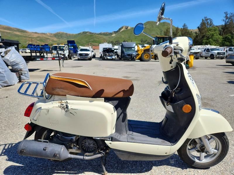 2020 Genuine Scooter Co. Buddy მანქანა იყიდება აუქციონზე, vin: RFVJFJ104L1001759, აუქციონის ნომერი: 50528486