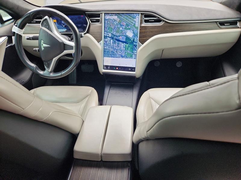 50784926 :رقم المزاد ، 5YJSA1E26GF133167 vin ، 2016 Tesla Model S مزاد بيع