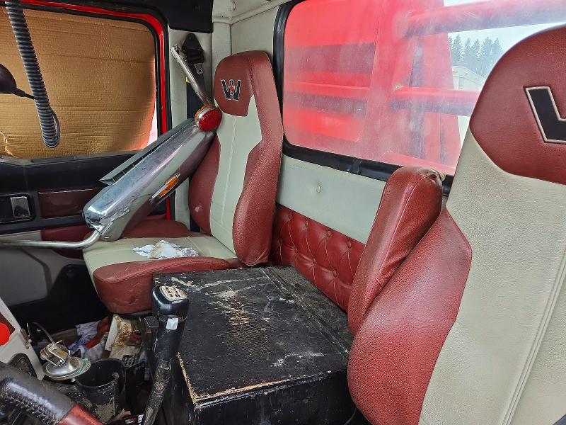 48319816 :رقم المزاد ، 5KJJAED14KPKE5961 vin ، 2019 Western Star/auto Car Conventional مزاد بيع
