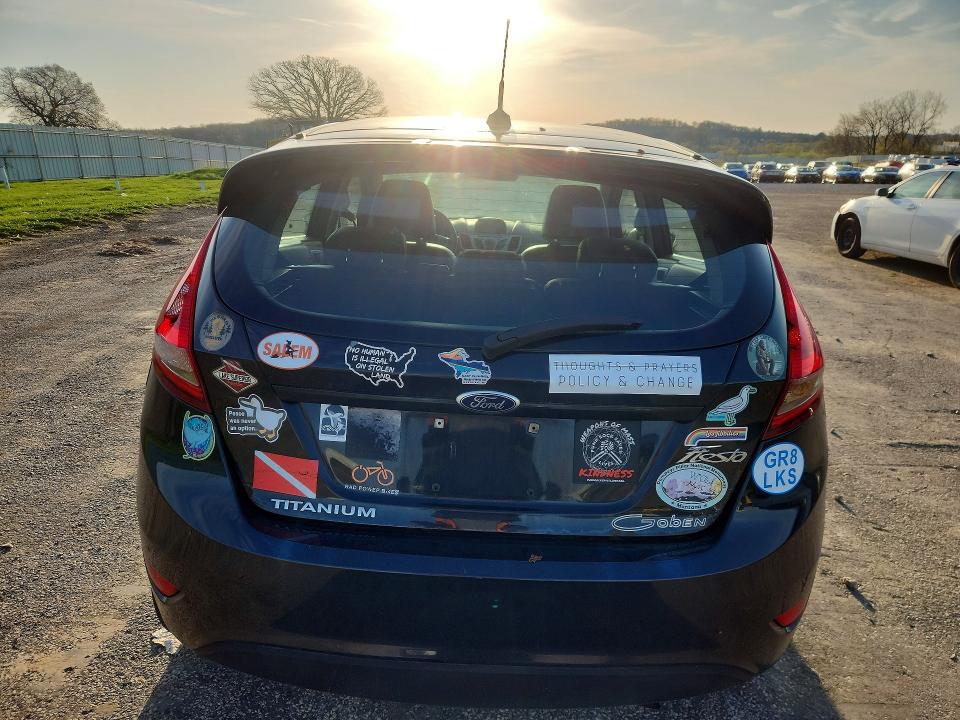 Продажа на аукционе авто 2013 Ford Fiesta, vin: 3FADP4FJ5DM207951, номер лота: 50650936