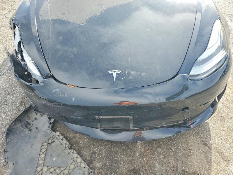 48696176 :رقم المزاد ، 5YJ3E1EA0KF325175 vin ، 2019 Tesla Model 3 مزاد بيع