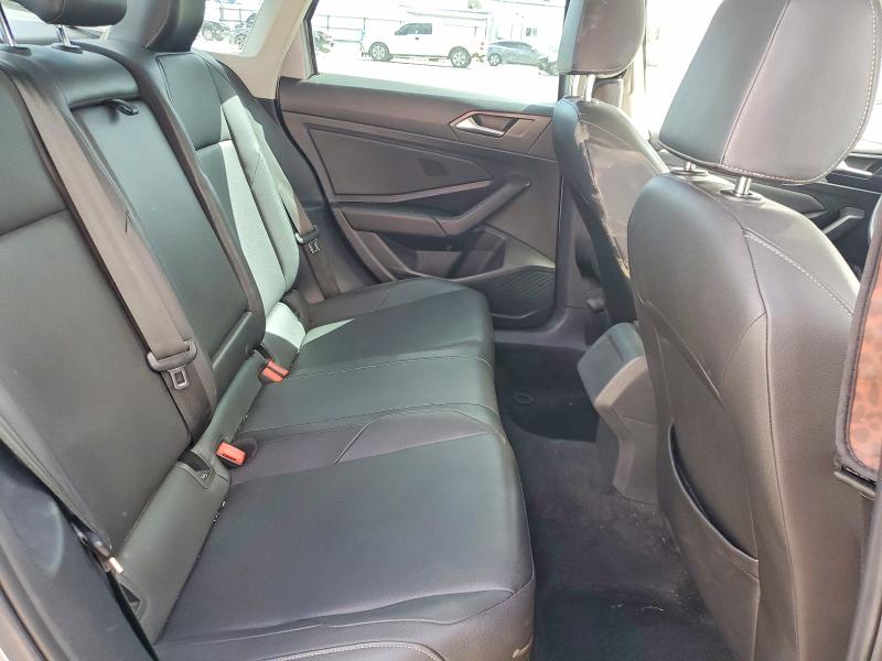 49588756 :رقم المزاد ، 3VWC57BUXLM081109 vin ، 2020 Volkswagen Beetle مزاد بيع
