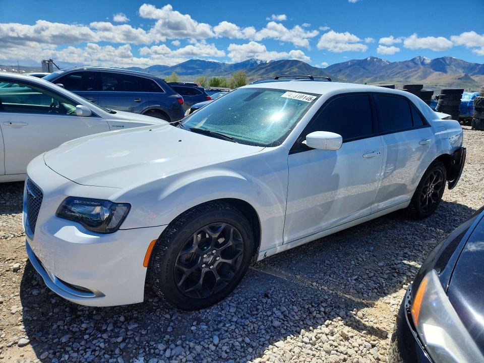 2019 Chrysler 300 მანქანა იყიდება აუქციონზე, vin: 2C3CCAGG3KH517471, აუქციონის ნომერი: 49810146