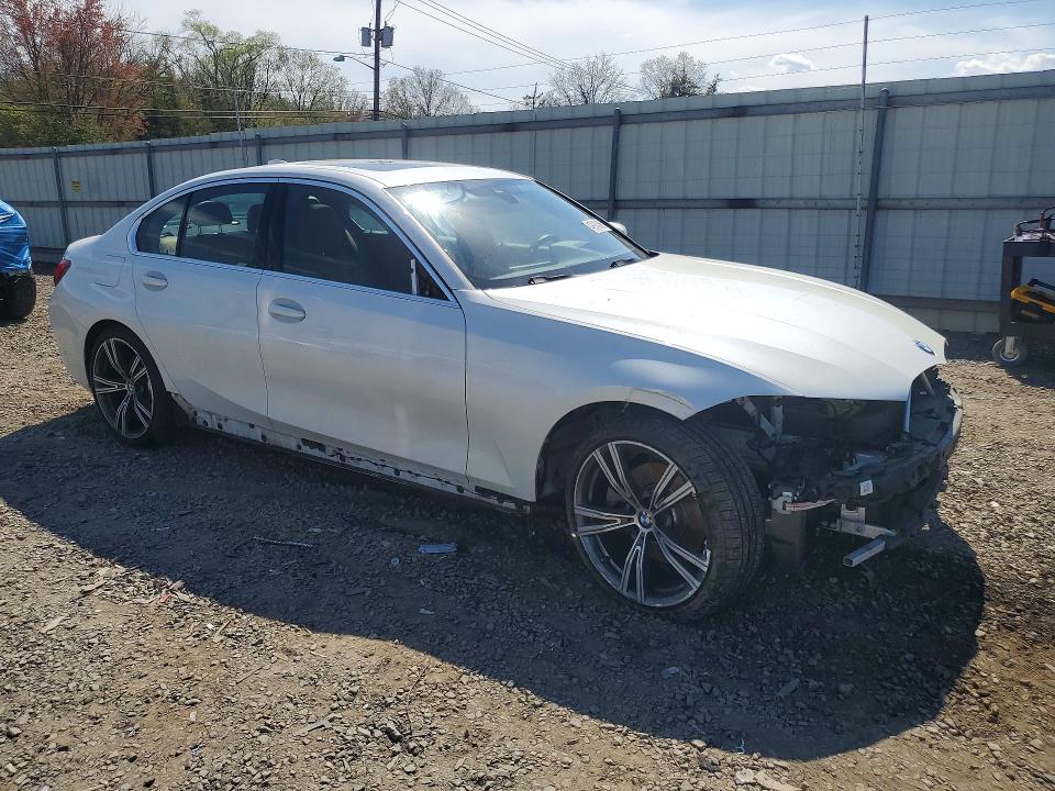 49940496 :رقم المزاد ، 3MW5R7J08M8B99777 vin ، 2021 Bmw 330xi مزاد بيع