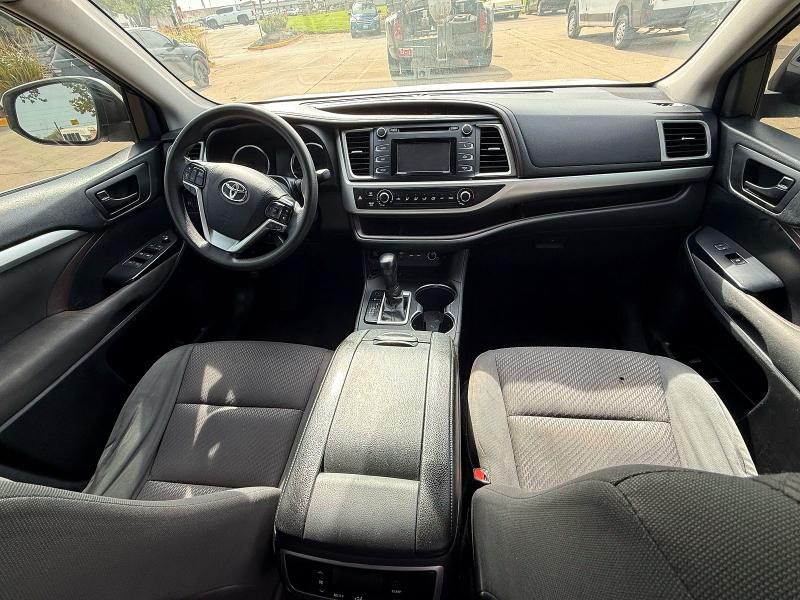 Продажа на аукционе авто 2019 Toyota Highlander, vin: 5TDZARFH9KS043130, номер лота: 52251726