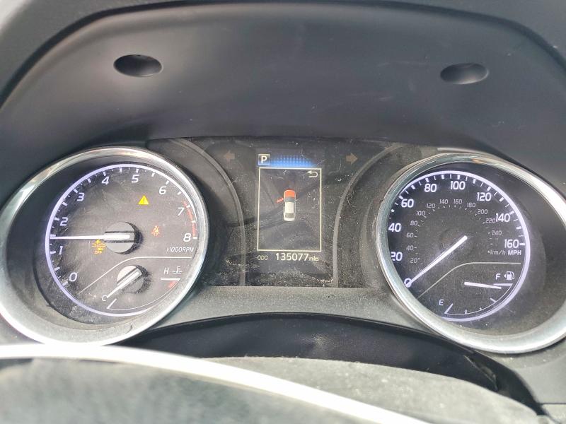 51515836 :رقم المزاد ، 4T1B11HKXJU658626 vin ، 2018 Toyota Camry مزاد بيع