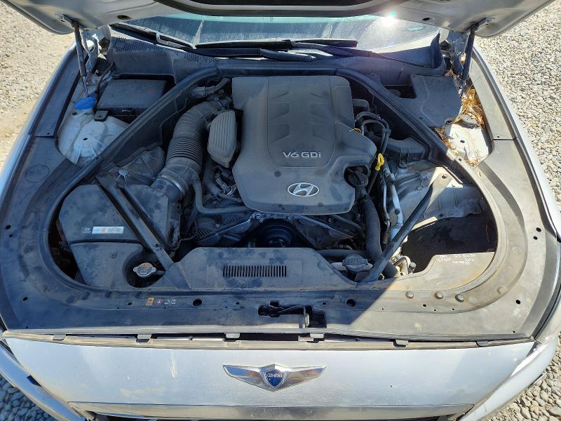 2015 Hyundai Genesis მანქანა იყიდება აუქციონზე, vin: KMHGN4JEXFU016298, აუქციონის ნომერი: 51262686