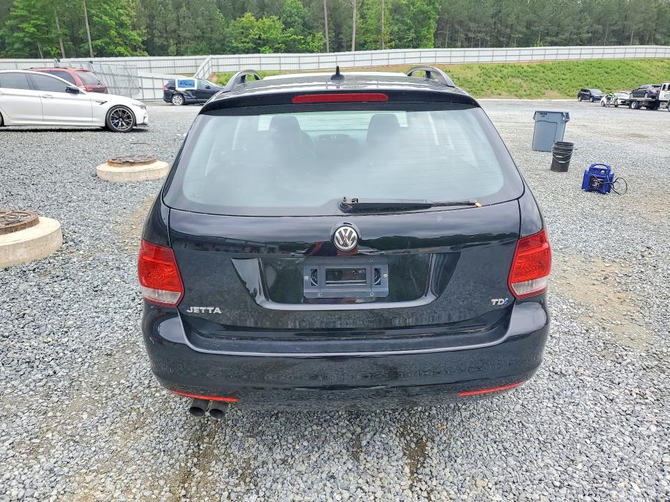 41630566 :رقم المزاد ، 3VWPL7AJ8EM618870 vin ، 2014 Volkswagen Jetta مزاد بيع