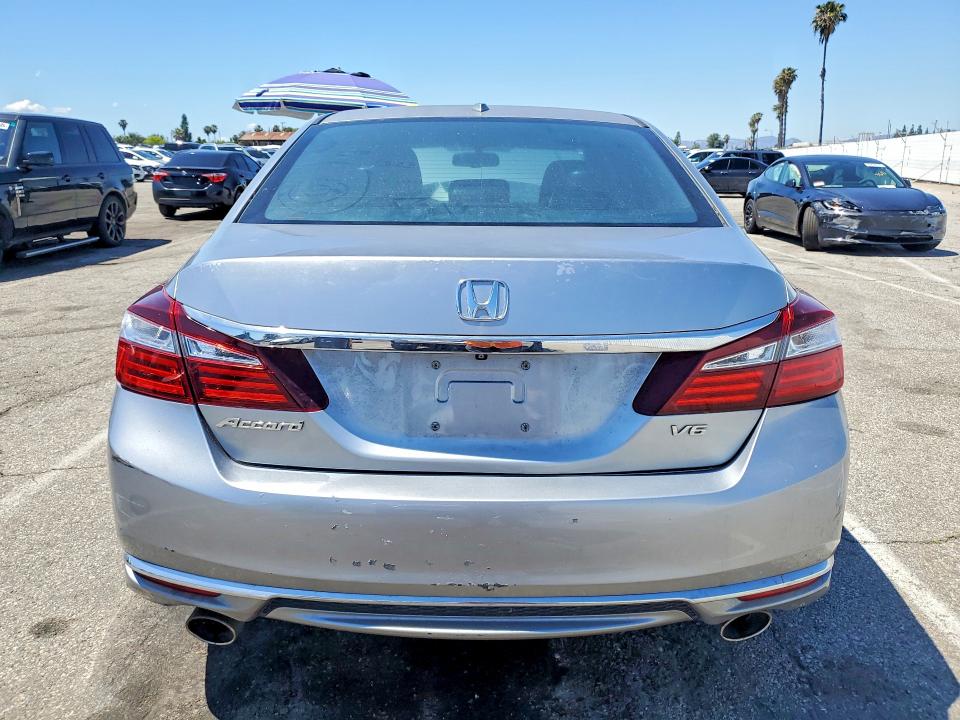 Aukcja sprzedaży 2017 Honda Accord, vin: 1HGCR3F80HA016269, numer aukcji: 49822426