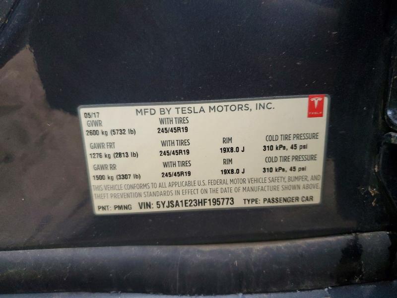 50321326 :رقم المزاد ، 5YJSA1E23HF195773 vin ، 2017 Tesla Model S مزاد بيع