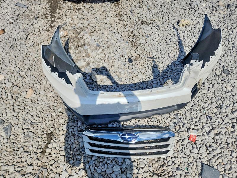 49901616 :رقم المزاد ، 4S4BRBCC1B3424641 vin ، 2011 Subaru Outback مزاد بيع