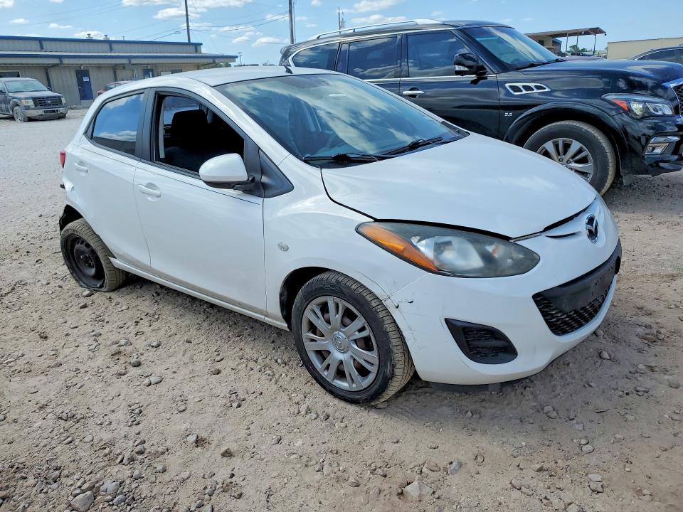 48842126 :رقم المزاد ، JM1DE1HY5B0126604 vin ، 2011 Mazda Mazda2 مزاد بيع