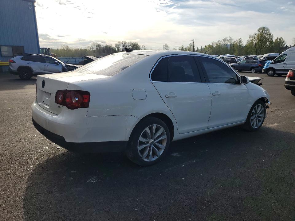 2010 Volkswagen Jetta მანქანა იყიდება აუქციონზე, vin: 3VWRZ7AJ8AM052422, აუქციონის ნომერი: 47759056