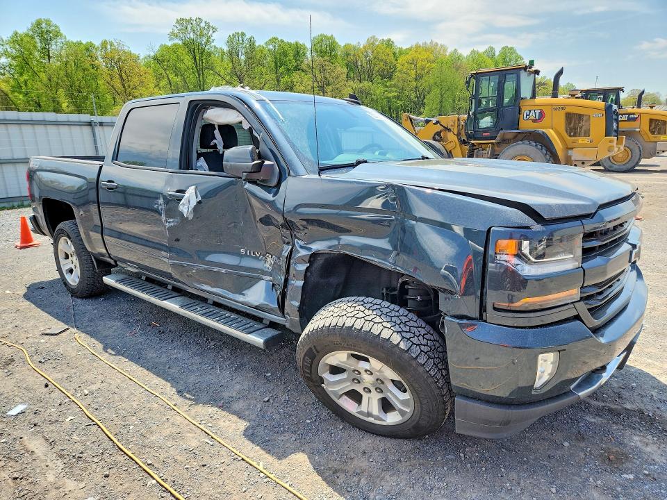 Продажа на аукционе авто 2017 Chevrolet Silverado, vin: 3GCUKREC0HG187055, номер лота: 50729106