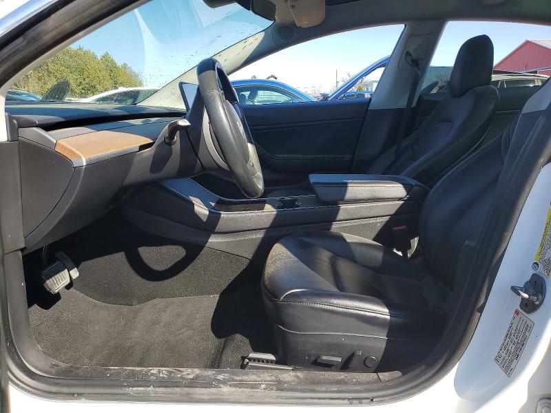 47775596 :رقم المزاد ، 5YJ3E1EB6JF107216 vin ، 2018 Tesla Model 3 مزاد بيع