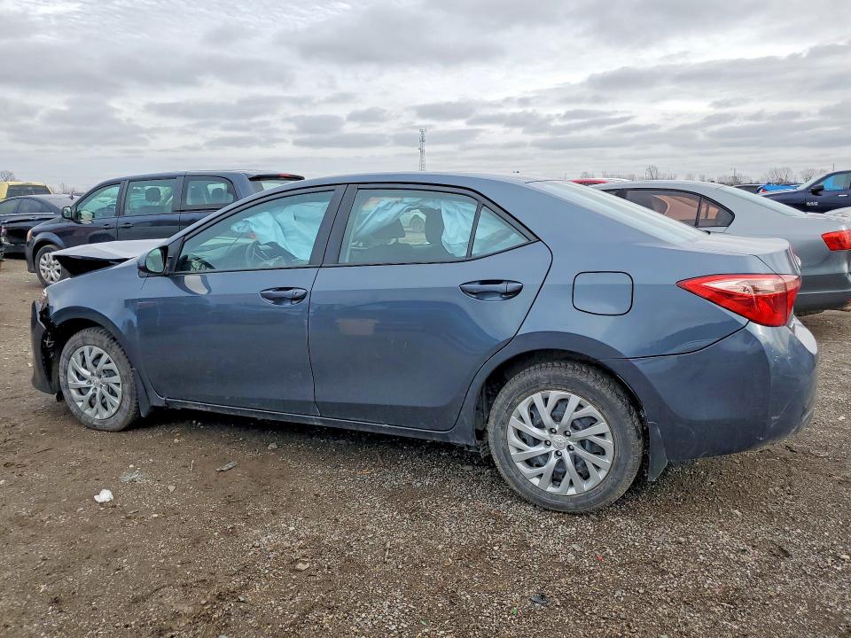 47610416 :رقم المزاد ، 2T1BURHE7HC890001 vin ، 2017 Toyota Corolla مزاد بيع