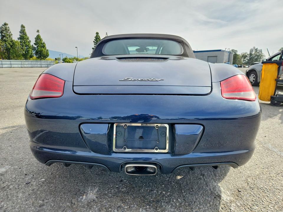 Auction sale of the 2011 Porsche Boxster, vin: WP0CA2A86BU710302, lot number: 49515496