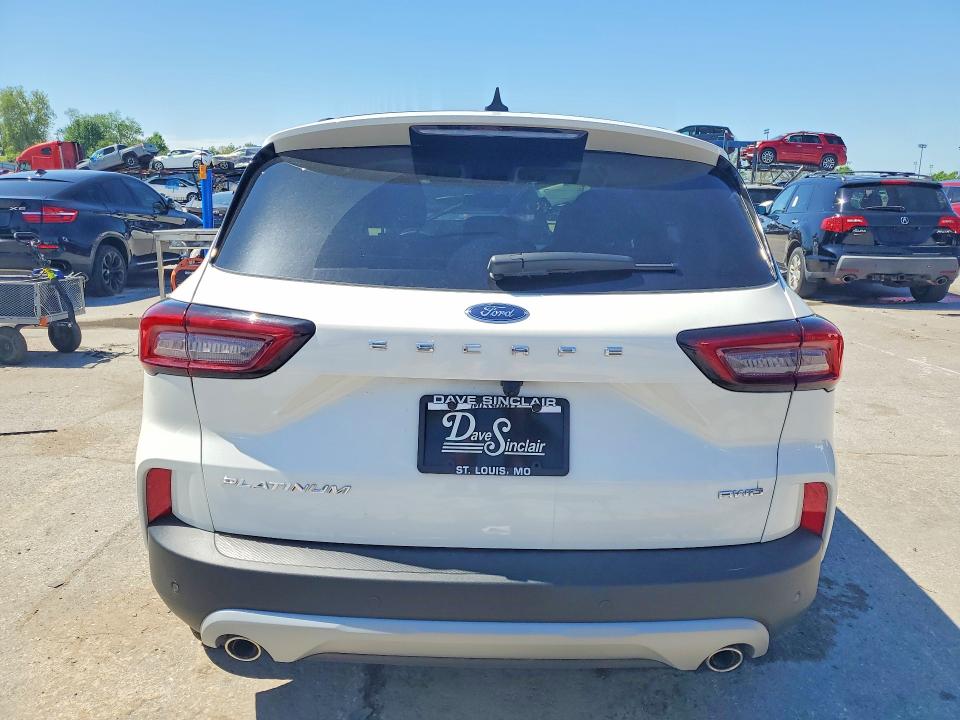 Продажа на аукционе авто 2026 Ford Escape, vin: 1FMCU9JA1TUA46023, номер лота: 49903136
