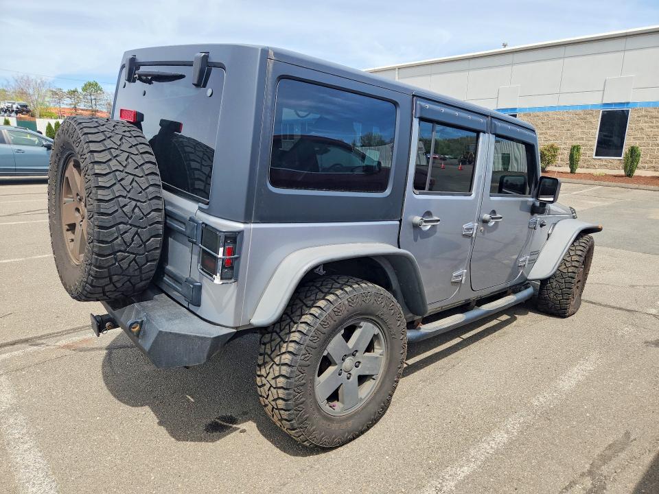51804296 :رقم المزاد ، 1C4HJWDG3HL670971 vin ، 2017 Jeep Wrangler Unlimited مزاد بيع