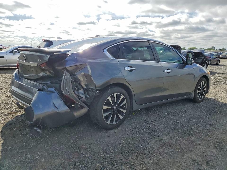 2018 Nissan Altima მანქანა იყიდება აუქციონზე, vin: 1N4AL3AP6JC184424, აუქციონის ნომერი: 49003416
