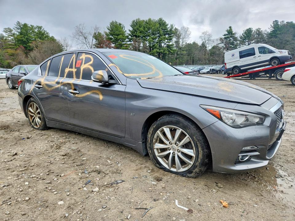 50271026 :رقم المزاد ، JN1BV7AR5FM417425 vin ، 2015 Infiniti Q50 مزاد بيع