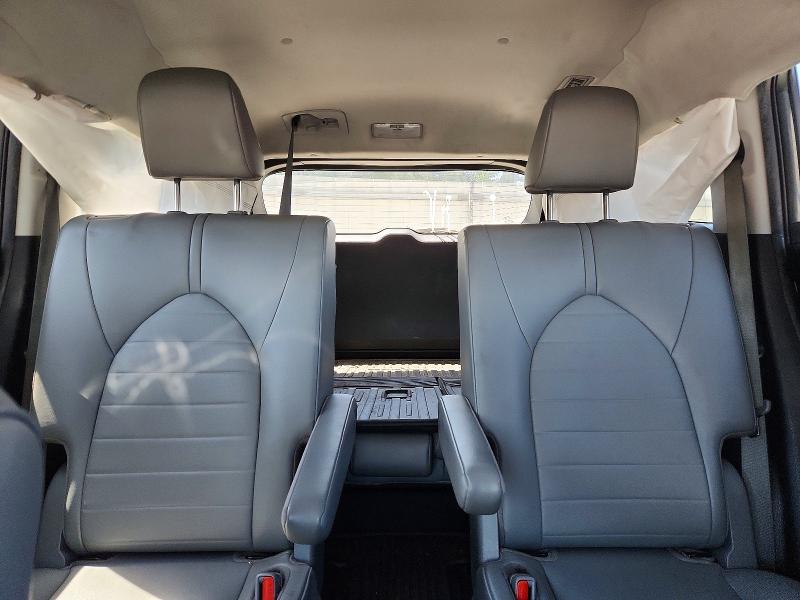 49891086 :رقم المزاد ، 5TDGARAH3NS512084 vin ، 2022 Toyota Highlander Hybrid مزاد بيع
