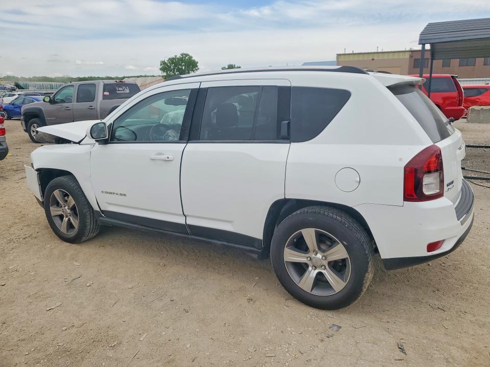 51642616 :رقم المزاد ، 1C4NJDEBXHD101152 vin ، 2017 Jeep Compass مزاد بيع
