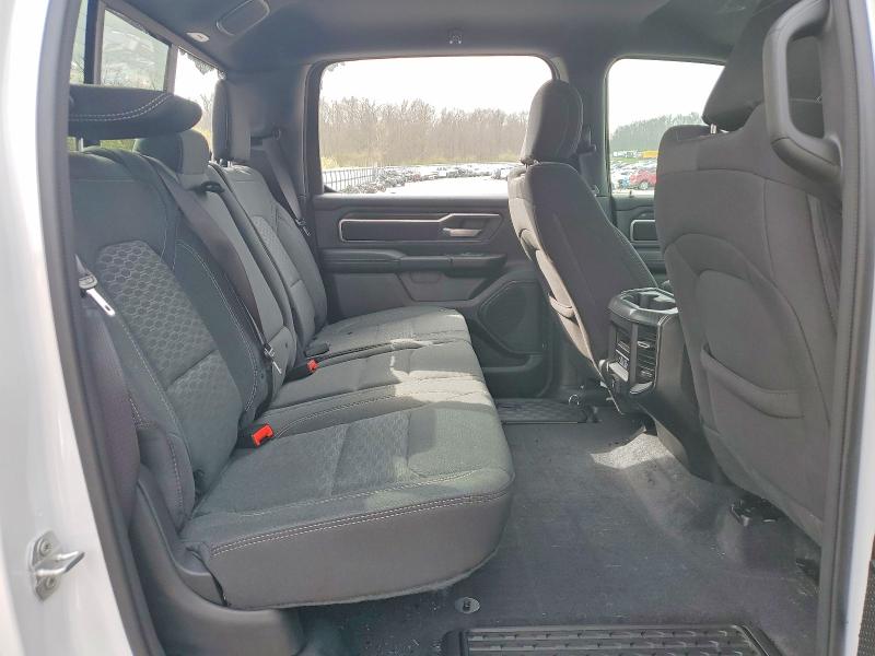 Продажа на аукционе авто 2025 Ram 1500, vin: 1C6RRFFG8SN194813, номер лота: 49265456