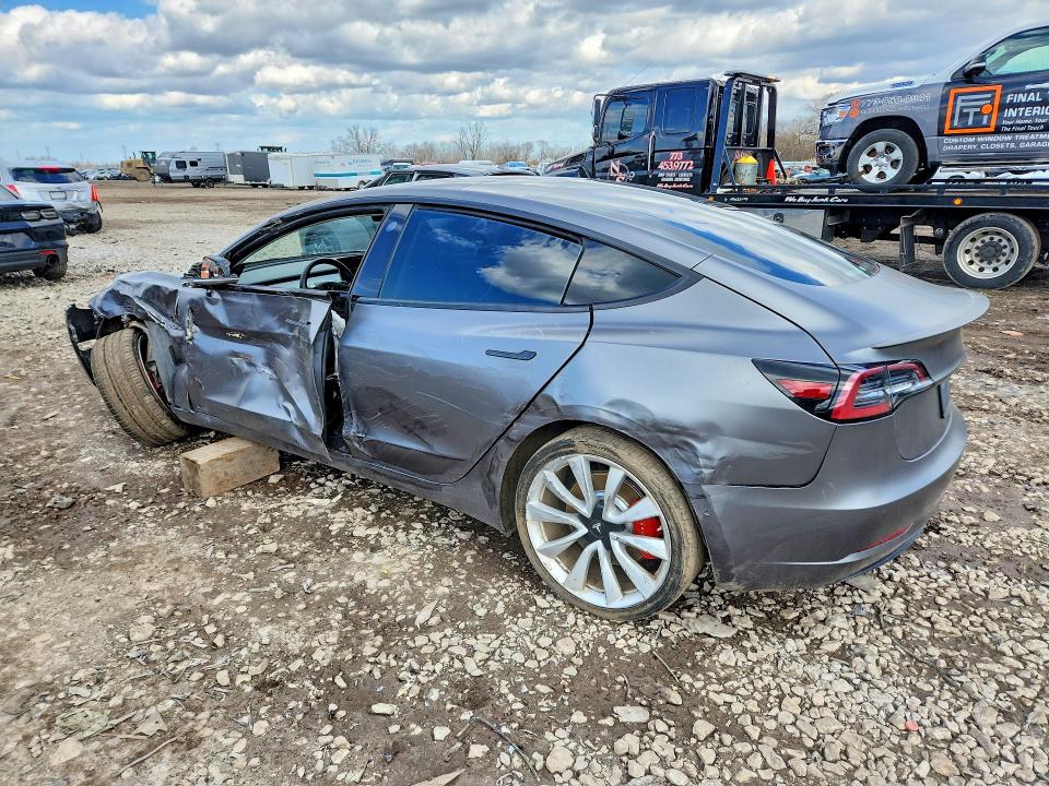 48844286 :رقم المزاد ، 5YJ3E1EBXKF213976 vin ، 2019 Tesla Model 3 مزاد بيع