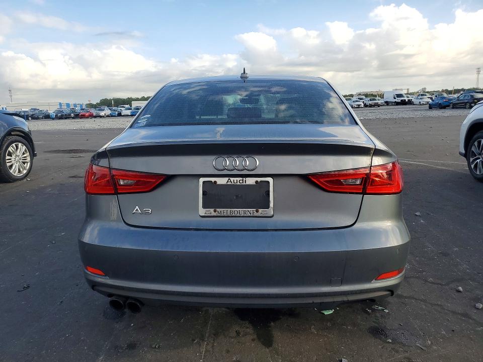 Продаж на аукціоні авто 2016 Audi A3, vin: WAUC7GFF9G1061507, номер лоту: 47810356