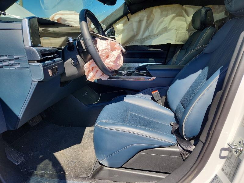 Продажа на аукционе авто 2025 Cadillac Escalade Iq, vin: 1GYTEFKL8SU104993, номер лота: 48931526