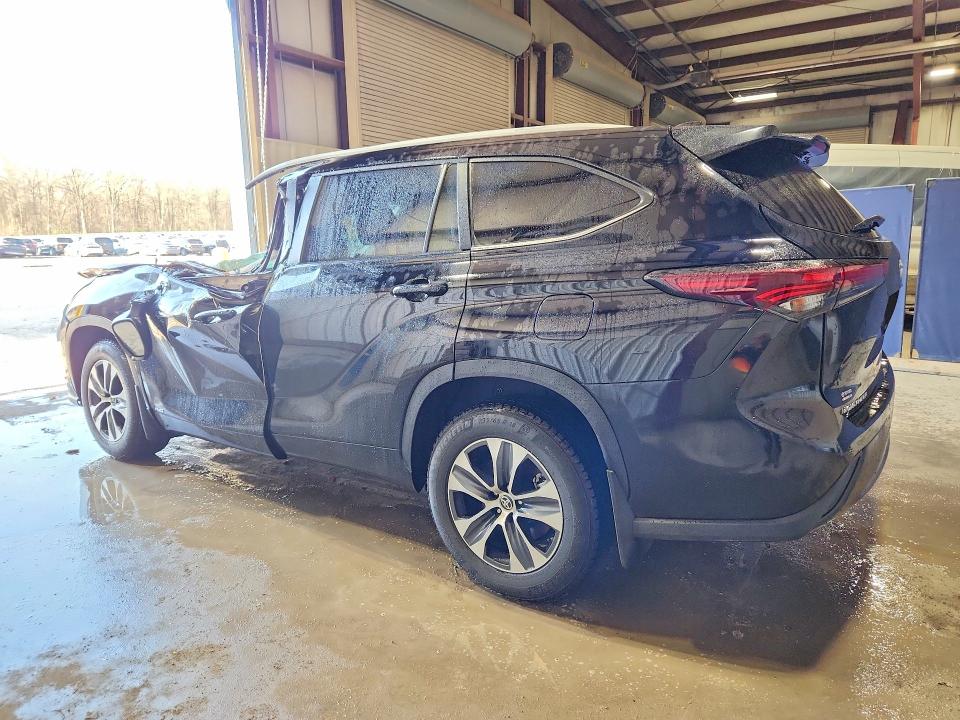 Продаж на аукціоні авто 2025 Toyota Highlander Hybrid, vin: 5TDKBRCH4SS668103, номер лоту: 49305156