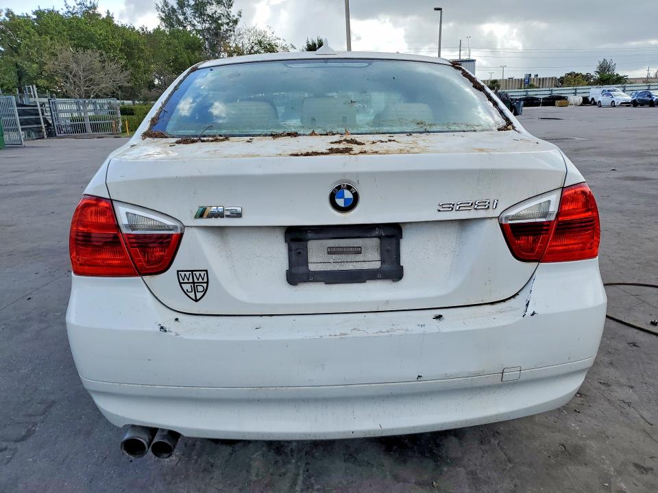 Продажа на аукционе авто 2008 Bmw 328, vin: WBAVA37528NL50389, номер лота: 47904936
