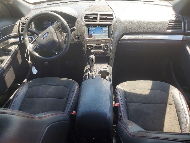 49740566 :رقم المزاد ، 1FM5K7D86JGC28100 vin ، 2018 Ford Explorer مزاد بيع