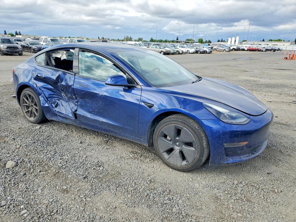 Продаж на аукціоні авто 2021 Tesla Model 3, vin: 5YJ3E1EB1MF072668, номер лоту: 49582566