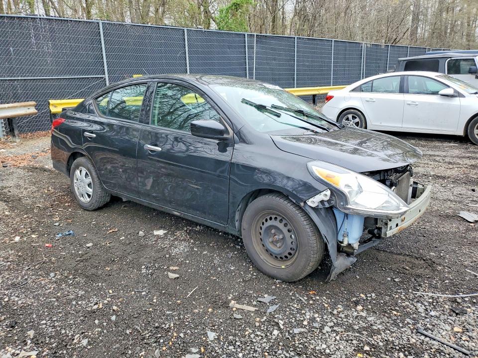 48604216 :رقم المزاد ، 3N1CN7AP2KL835710 vin ، 2019 Nissan Versa مزاد بيع
