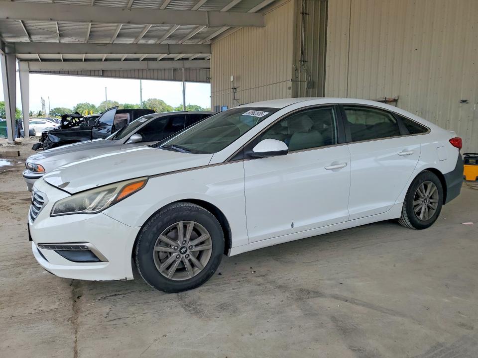 50562836 :رقم المزاد ، 5NPE24AF2FH083842 vin ، 2015 Hyundai Sonata مزاد بيع