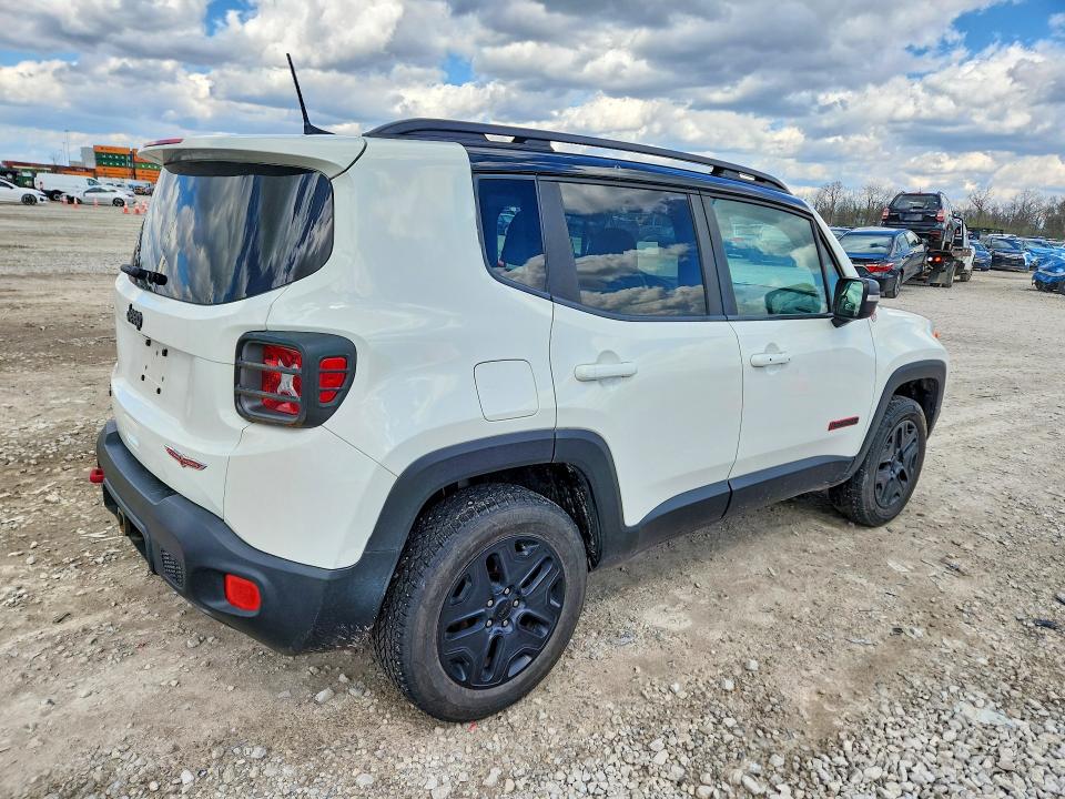 Продажа на аукционе авто 2018 Jeep Renegade, vin: ZACCJBCB9JPH26759, номер лота: 48803176
