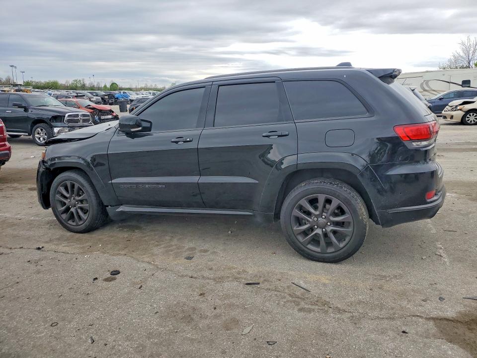 49071406 :رقم المزاد ، 1C4RJFCG1JC491582 vin ، 2018 Jeep Grand Cherokee مزاد بيع