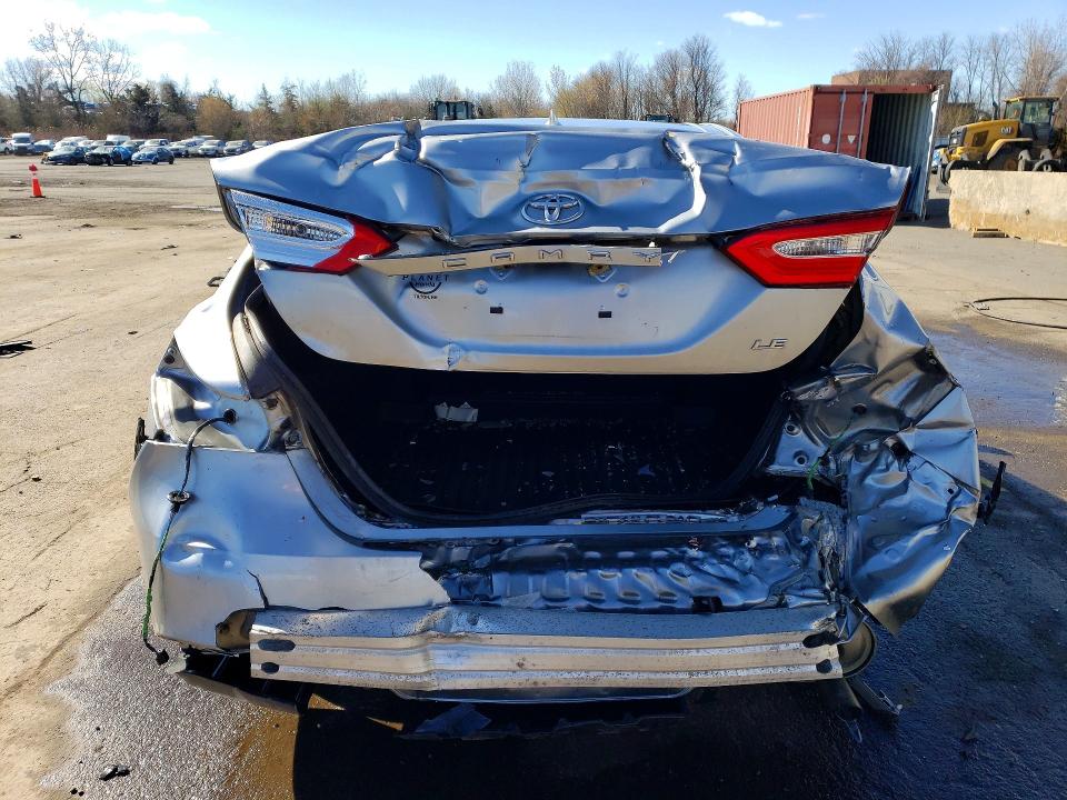 2019 Toyota Camry მანქანა იყიდება აუქციონზე, vin: 4T1B11HK3KU852464, აუქციონის ნომერი: 49735116