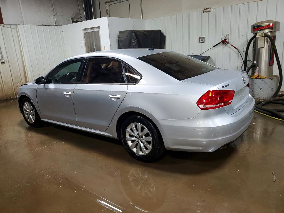 Продажа на аукционе авто 2015 Volkswagen Passat, vin: 1VWAS7A31FC051012, номер лота: 49431336
