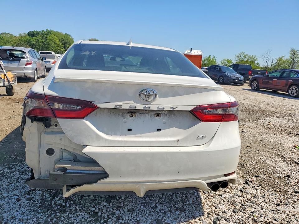 50849656 :رقم المزاد ، 4T1G11AK5PU750588 vin ، 2023 Toyota Camry مزاد بيع