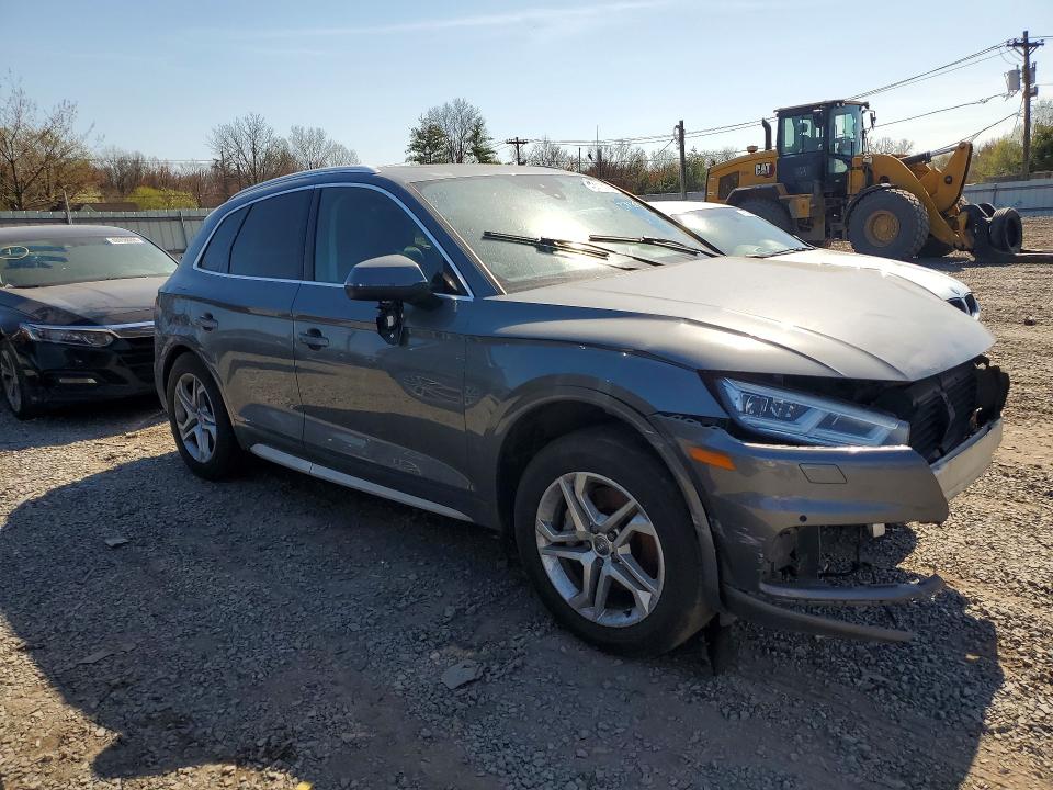 2018 Audi Q5 მანქანა იყიდება აუქციონზე, vin: WA1BNAFY7J2088820, აუქციონის ნომერი: 49440176