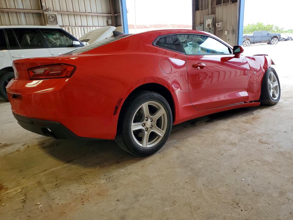 50666426 :رقم المزاد ، 1G1FB1RX4H0105820 vin ، 2017 Chevrolet Camaro مزاد بيع