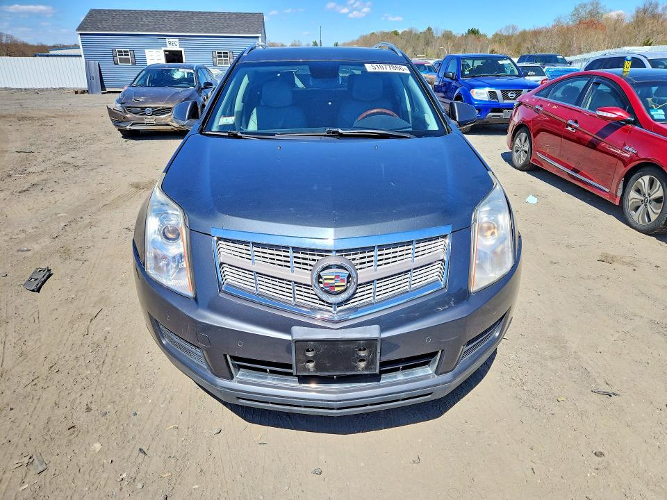 51077866 :رقم المزاد ، 3GYFNDEY0AS570389 vin ، 2010 Cadillac Srx مزاد بيع