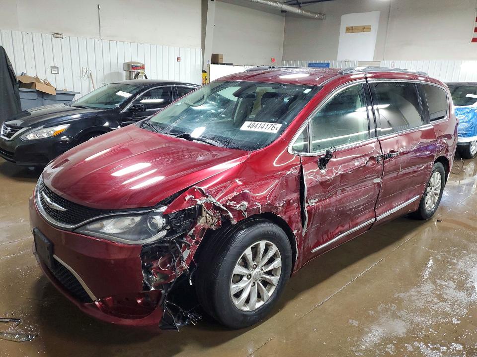 2018 Chrysler Pacifica მანქანა იყიდება აუქციონზე, vin: 2C4RC1EGXJR132538, აუქციონის ნომერი: 48414176