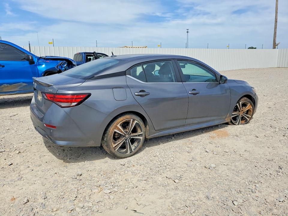 49325276 :رقم المزاد ، 3N1AB8DV9NY315690 vin ، 2022 Nissan Sentra مزاد بيع